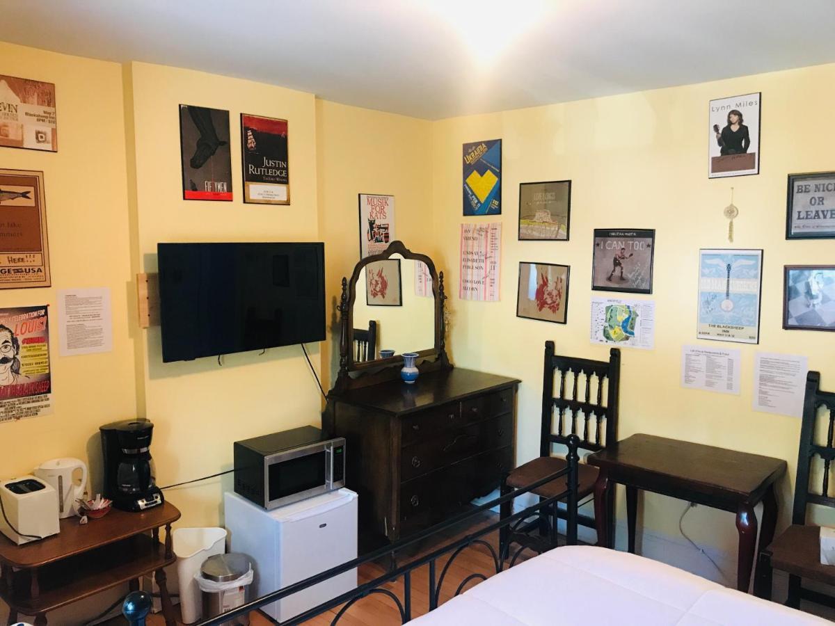 Auberge De Mon Petit Chum B&B Wakefield Zewnętrze zdjęcie